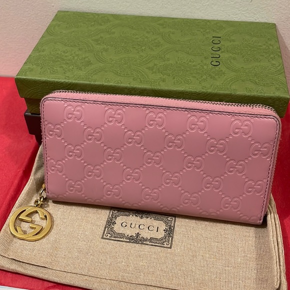 SOLD‼️Authentic Guccisima Pink Leather Zippy Wallet💓 - Picture 4 of 15